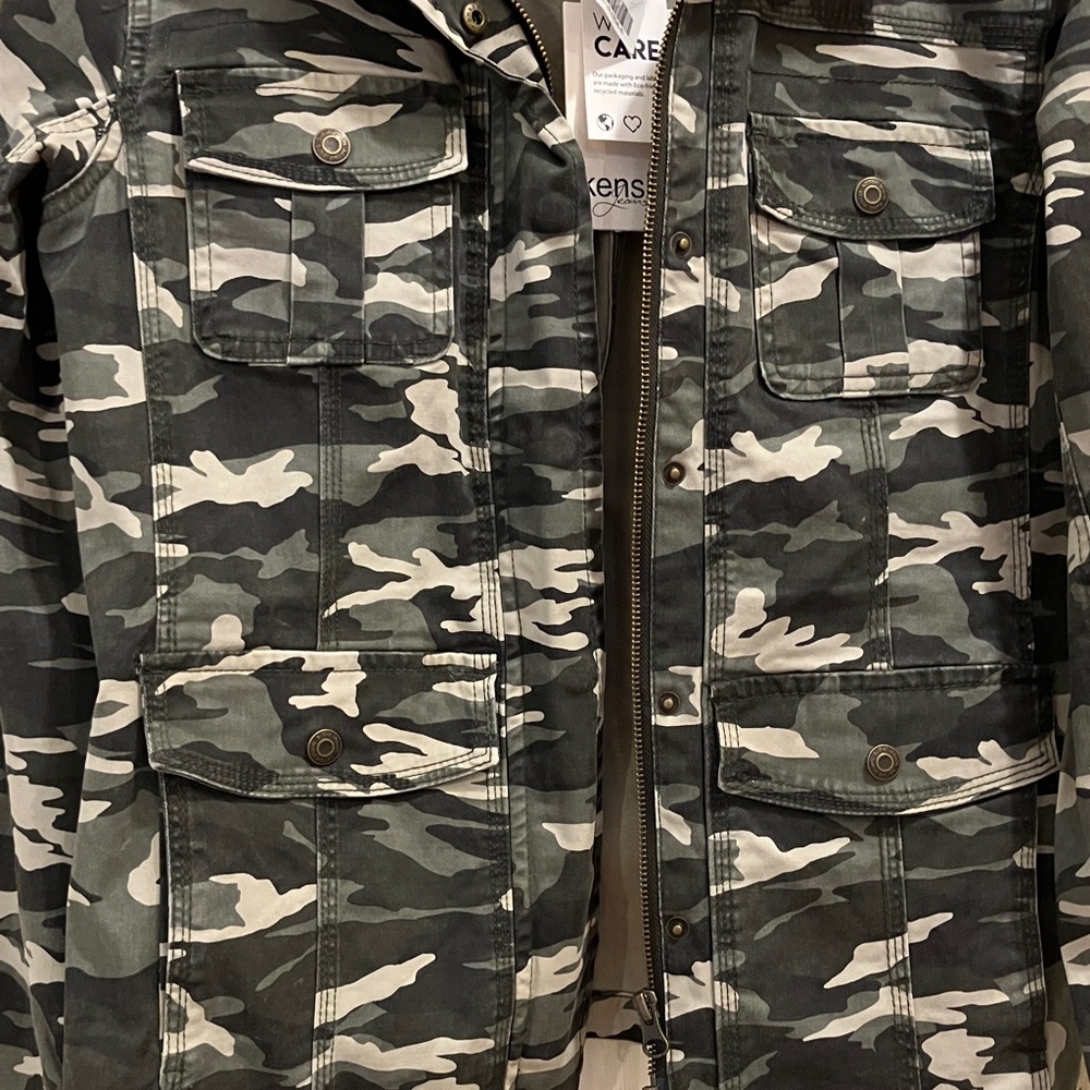 Kensie Camo Green Gray Black Utility Jacket Size L Military Cargo Style New - Picture 4 of 9